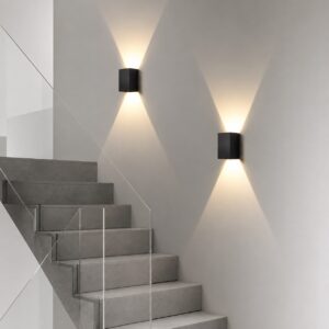 WALL LAMP